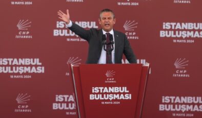 CHP lideri Özel atanamayan öğretmenlerle ilgili Cumhurbaşkanı Erdoğan’ı eleştirdi