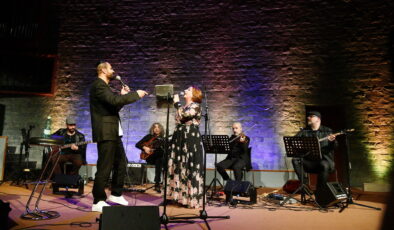Çetin Çeto ve Nilüfer Akbal`dan güzel bir konser