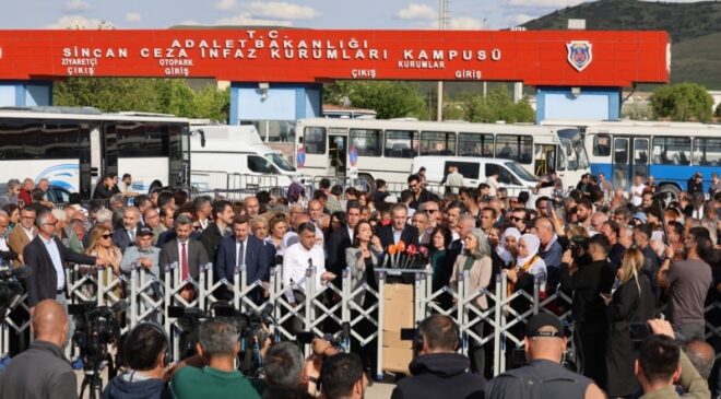 Demirtaş’a 42 yıl, Yüksekdağ’a 30 yıl hapis cezası