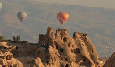 Türkiye’de geçen yıl 747 bini aşkın turist balonla uçtu