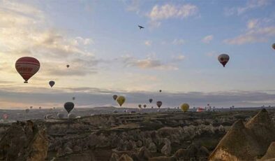 Türkiye’de sıcak hava balonuyla uçuşu deneyimleyenlerin sayısı 5,9 milyona yaklaştı