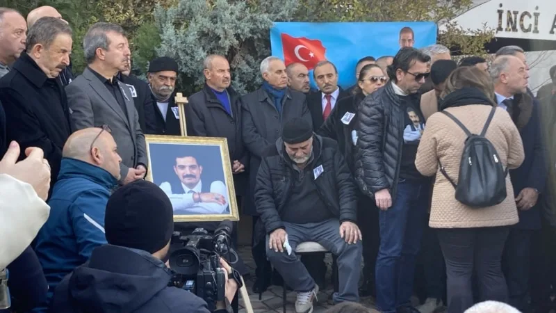 Duruşmayı hangi siyasi parti temsilcileri izliyor?