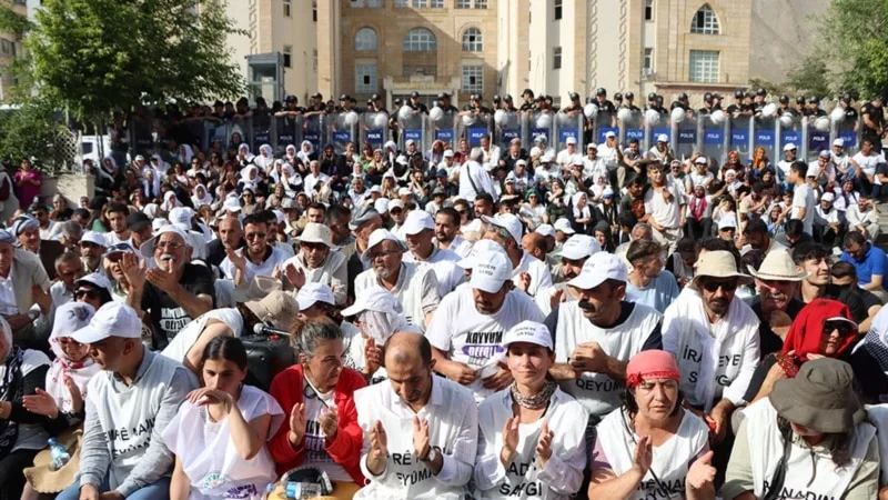 “Kayyumlar tarafı olduğumuz Avrupa sözleşmelerine de aykırı” 