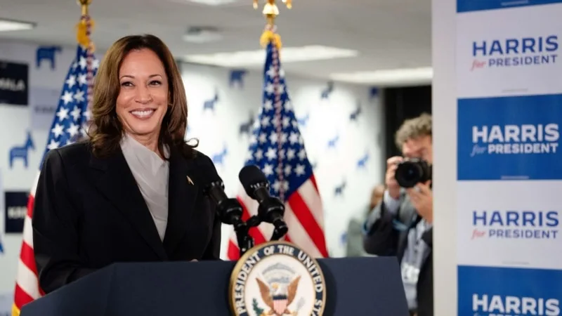 Harris Demokrat Parti’nin adayı olmak için yeterli delegeyi garantiledi