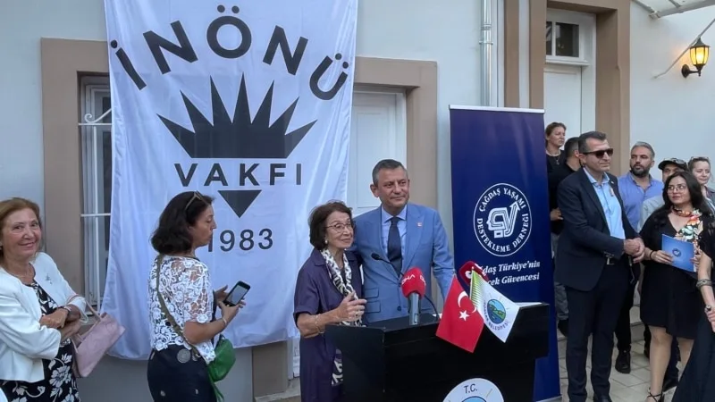 Özgür Özel Erdoğan’la görüşmesinde koalisyon teklifi aldığı iddialarını yalanladı