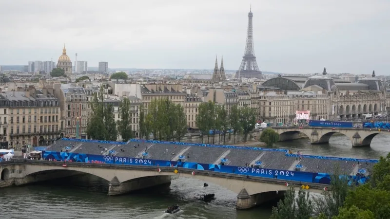 Paris 2024 Olimpiyat Oyunları için “tarihi” açılış