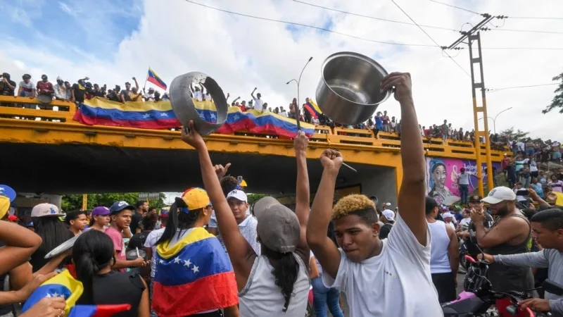 Venezuela’da yaşananlar darbe girişimi mi, adalet arayışı mı?