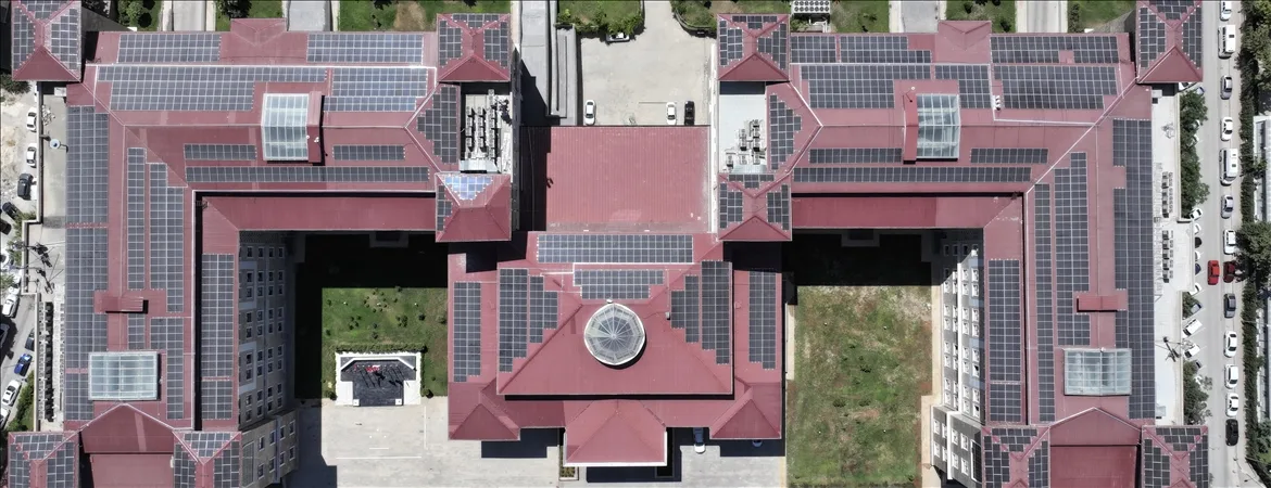 Adıyaman Valiliği enerjisini güneşten alıyor