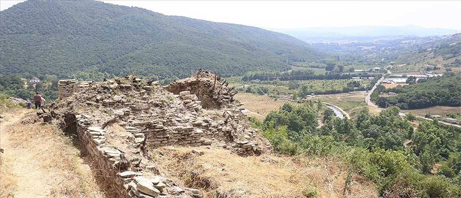 Bizans ve Osmanlı döneminin önemli kalelerinden Çobankale’de yeni kazı dönemi başladı