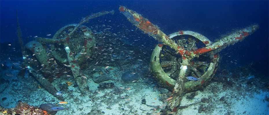 İkinci Dünya Savaşı batığı İtalyan askeri uçağı Kaş açıklarında görüntülendi