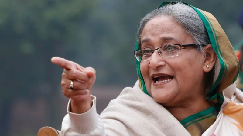 Bangladeş Başbakanı Hasina istifa ederek, ülkesinden ayrıldı