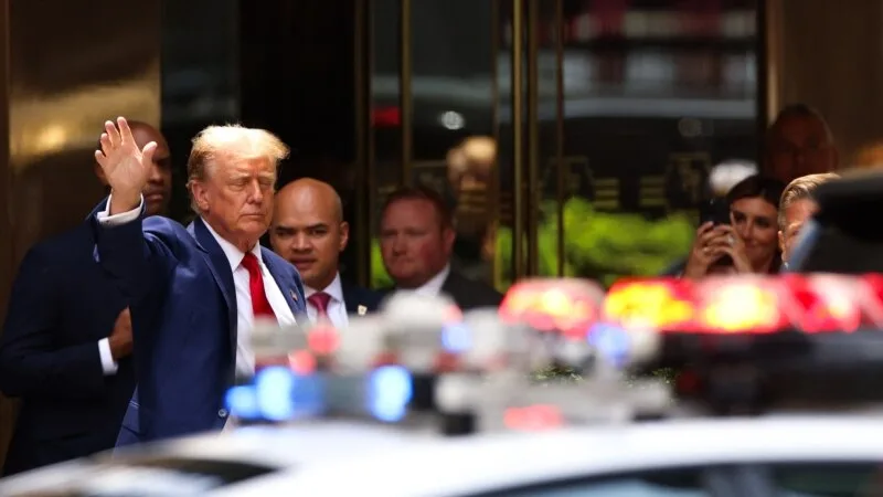 Trump’ın sus payı davasında yargıç, başkanlık dokunulmazlığına ilişkin karar tarihini erteledi