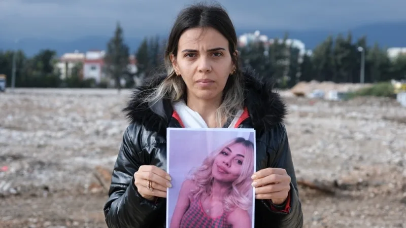 6 Şubat depremi sonrası yaralı halde kaybolan depremzede Merve Ateş yanlış isimle defnedilmiş