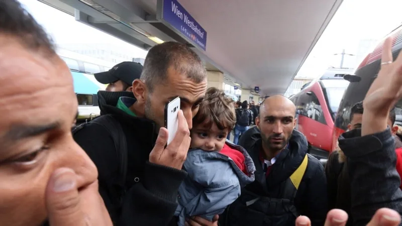 Almanya bıçaklı saldırının ardından sığınmacı politikasını sertleştiriyor