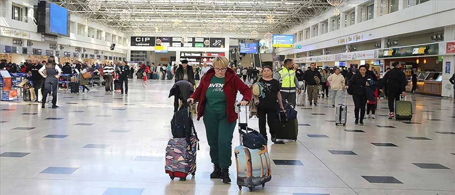 Antalya’ya hava yoluyla gelen turist sayısı 10 milyon 600 bini aştı