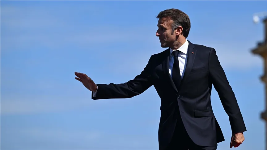 Solcu partiden Cumhurbaşkanı Macron’u azletme tehdidi