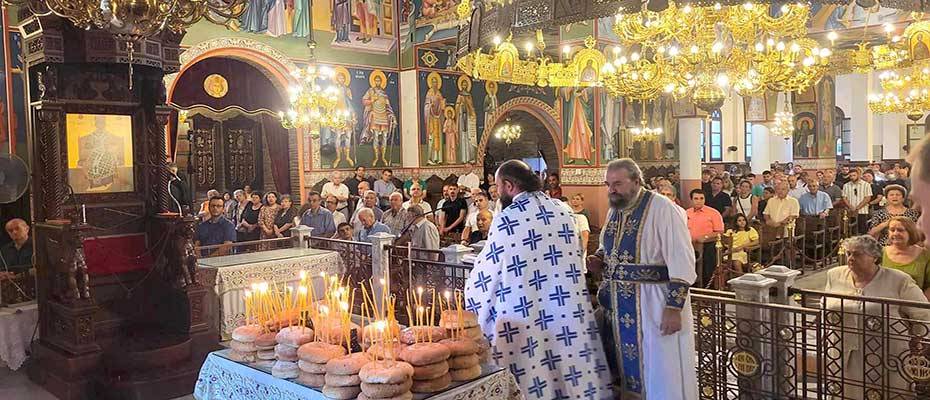 Hristiyanlığın Annesi´nin Bayramı´nda Yaşamın Ölüme Karşı Zaferi Kutlandı