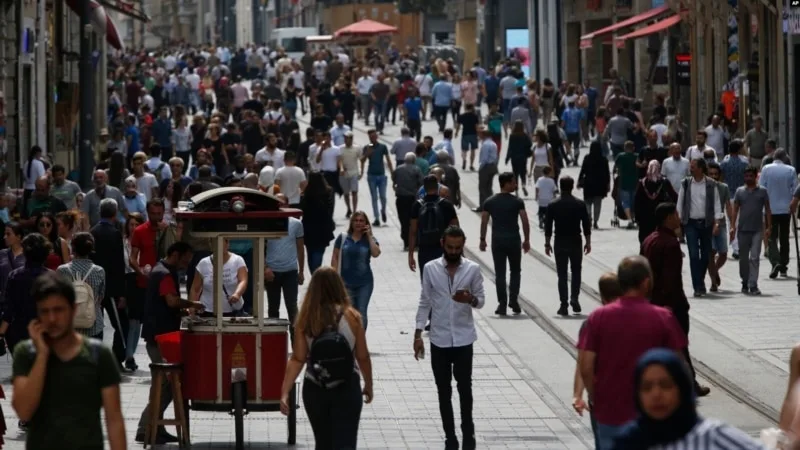 Türkiye’de beklenen yaşam süresi kısalıyor, yaşlı nüfus oranı artıyor
