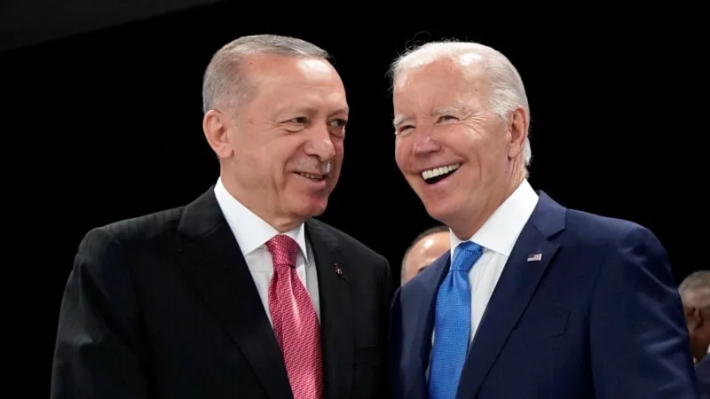“Temennim odur ki gelen gideni aratmasın”