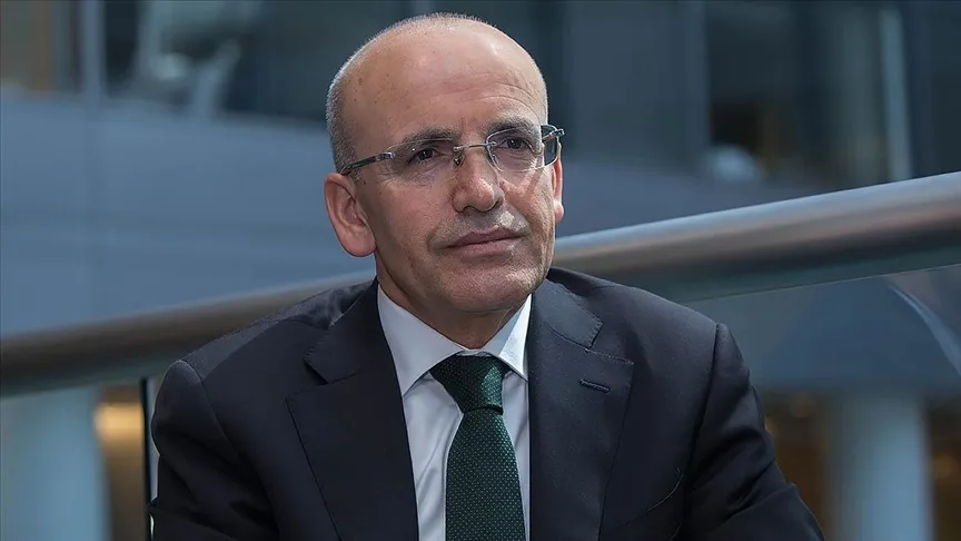 Bakan Şimşek, Almanya’da dev şirketlerin üst yöneticileriyle buluştu