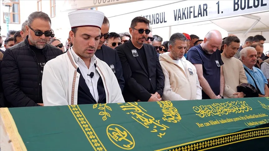 Metin Arolat için İstanbul’da cenaze namazı kılındı