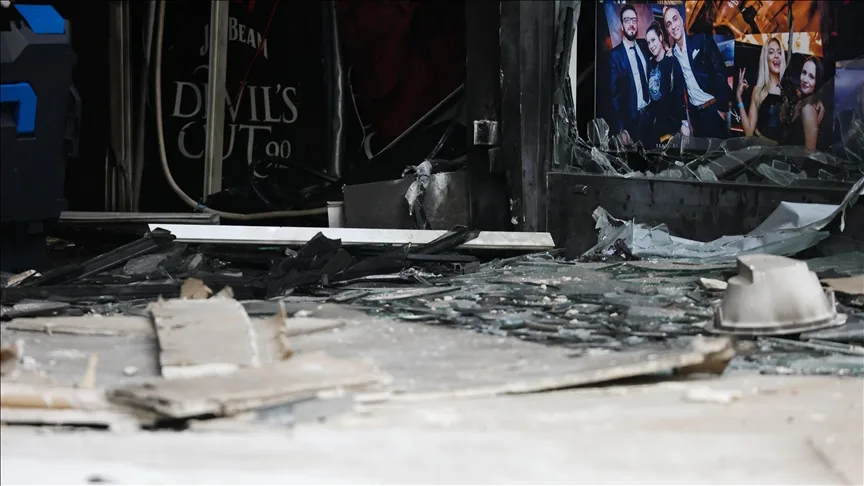 Köln’de bir Türk’e ait eğlence mekânında patlama