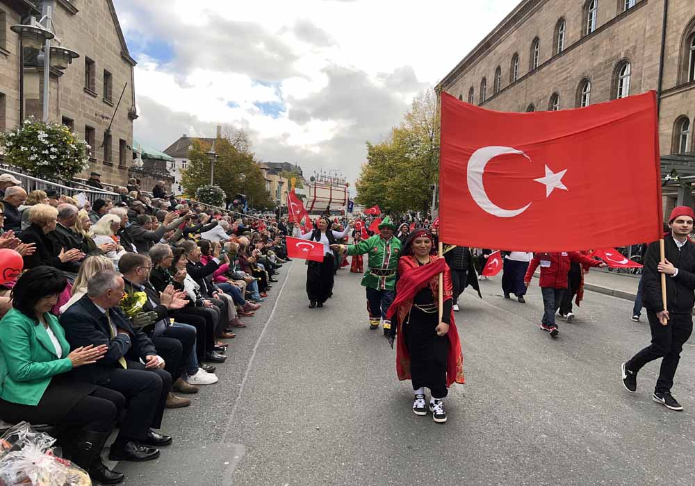 Hasat Bayramı’nda alkışlar Fürth Türk Birliğine