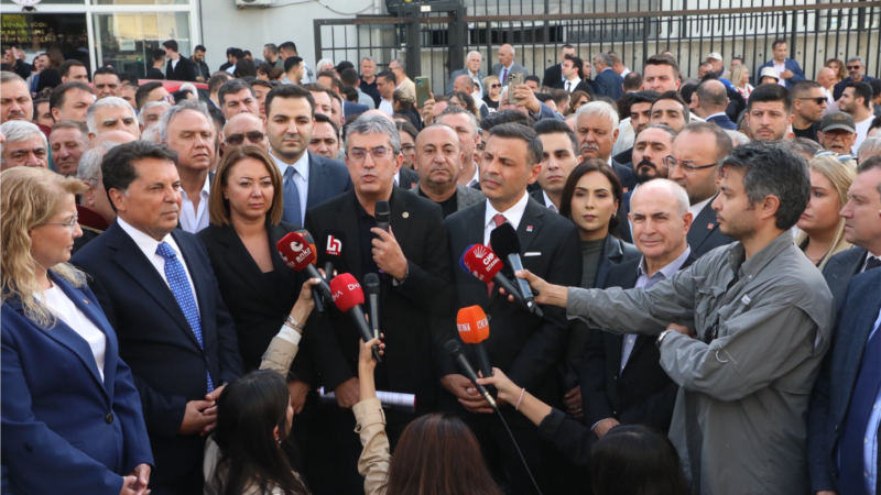 İBB Başkanı İmamoğlu’nun 7 yıla kadar hapsi istenen dava ertelendi