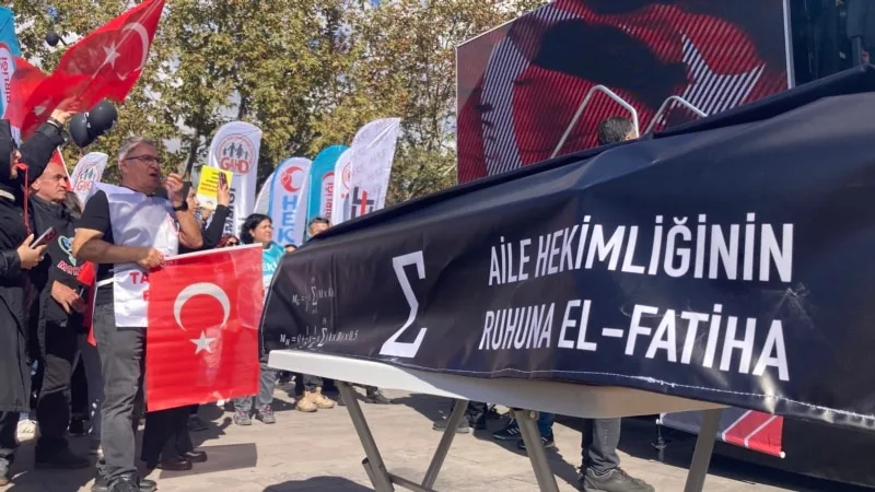 Aile Hekimleri bakanlığın yeni yönetmeliğine tepkili: “Yönetmeliği geri çekin”
