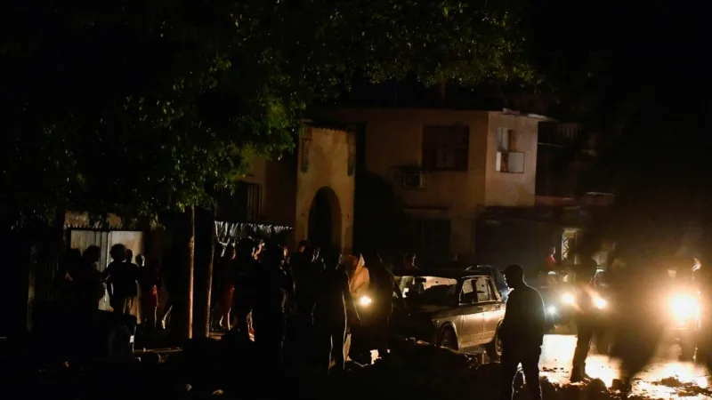 Küba’da elektrik kesintisi nedeniyle milyonlarca kişi hala karanlıkta