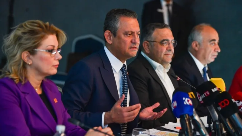 “Kürtler’in yaşadığı sorunlar bir kişinin Meclis’te konuşmasıyla çözülmez”