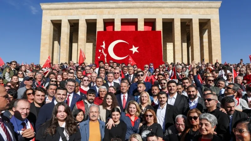 Cumhuriyet’in 101’nci yılında siyaset “terör” tartışmasını sürdürüyor
