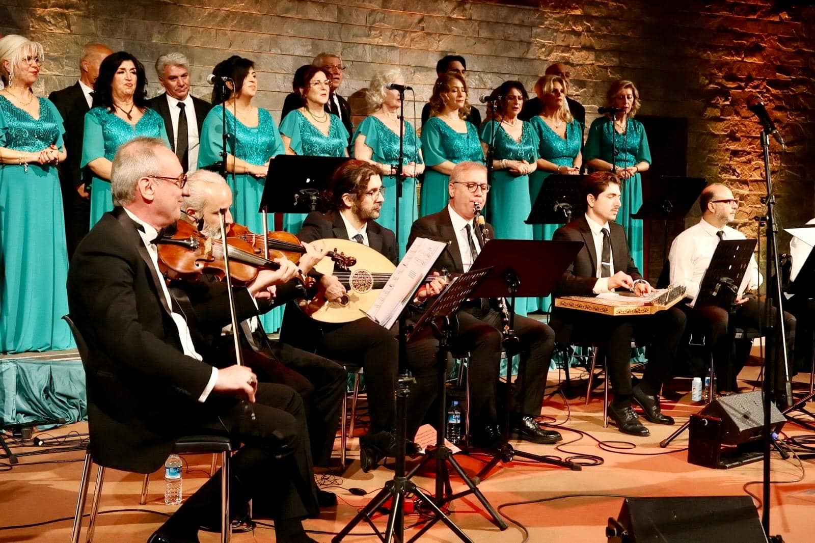 Berlin’de Eski Dostlar Korosu ile Konser Sezonu Başladı