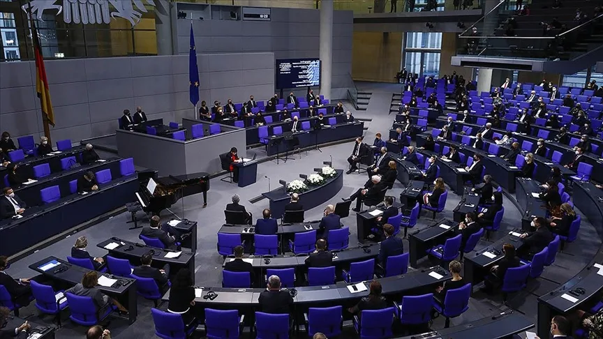 Almanya’da Koalisyon Görüşmelerinde Vergi Tartışmaları Sürüyor