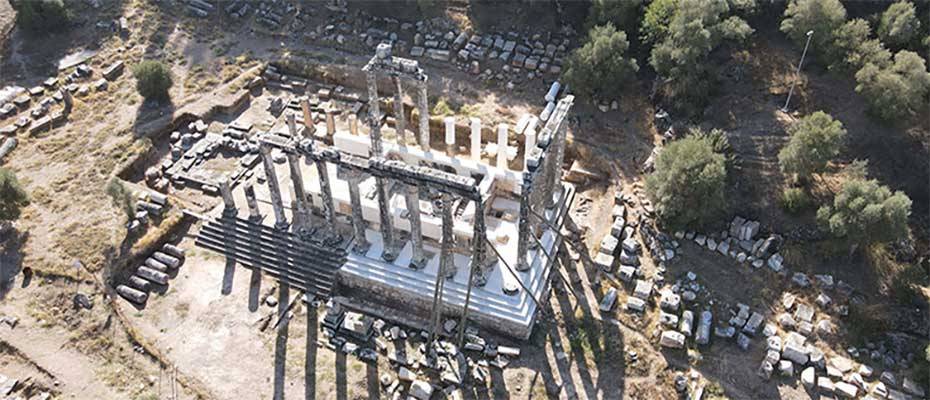 Euromos Antik Kenti’nin tiyatrosu ayağa kaldırılıyor