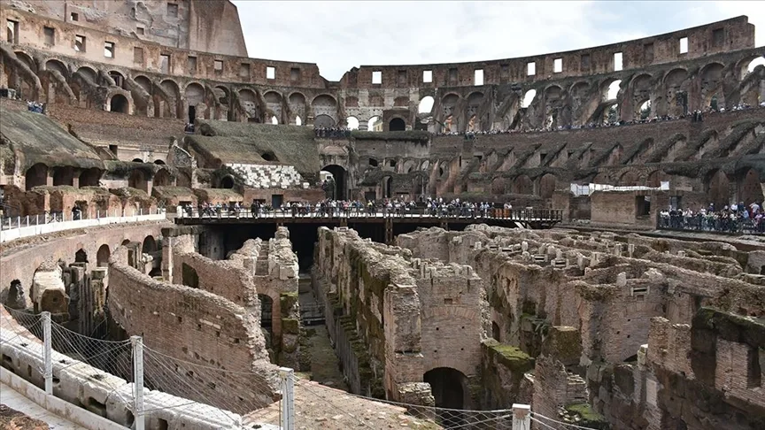 Roma’nın simge yapısı Kolezyum’da “Göbeklitepe” sergisi açıldı