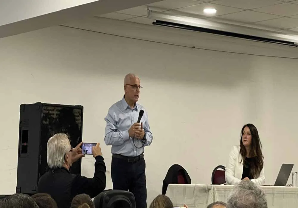 Koblenz’de Merdan Yanardağ’dan Türkiye’nin Geleceği Üzerine Çarpıcı Konferans