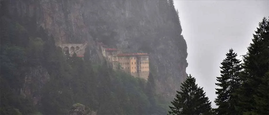 Sümela Manastırı’nı 9 ayda 395 bin 994 turist ziyaret etti