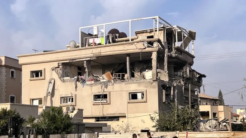 İsrail’e düzenlenen saldırıda 11 kişi yaralandı