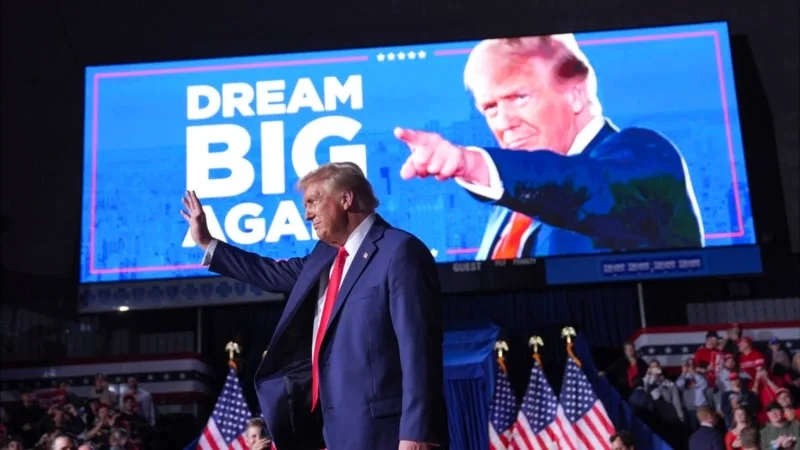 Ekonomistler Trump’ın seçim kampanyasındaki vaatlerini yerine getirip getirmeyeceğini sorguluyor