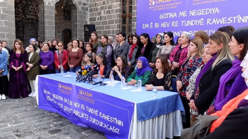 DEM Partili belediyelerden kadına yönelik şiddete karşı bir yıl sürecek kampanya