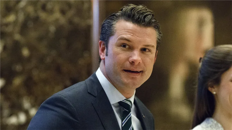 Trump’ın ABD Savunma Bakanı adayı Pete Hegseth, madalyalı eski muharip ve Fox News sunucusu