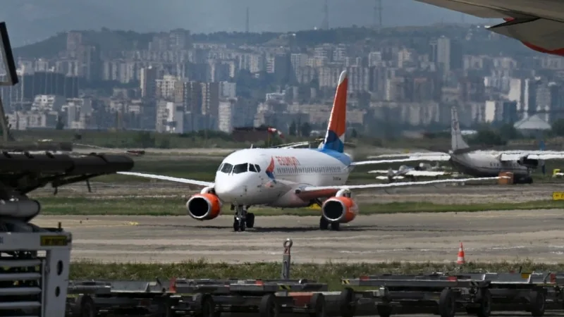 Antalya’ya inen Rus uçağında yangın çıktı