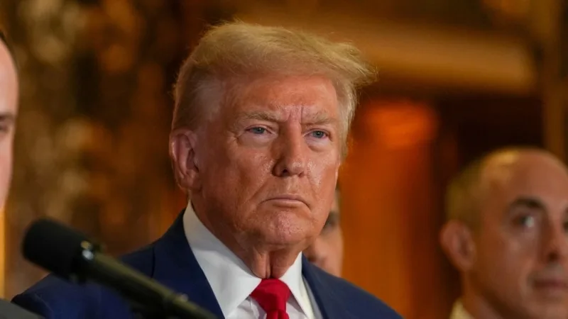 Trump göreve başlar başlamaz Meksika, Kanada ve Çin mallarına gümrük vergisi uygulanacağını açıkladı