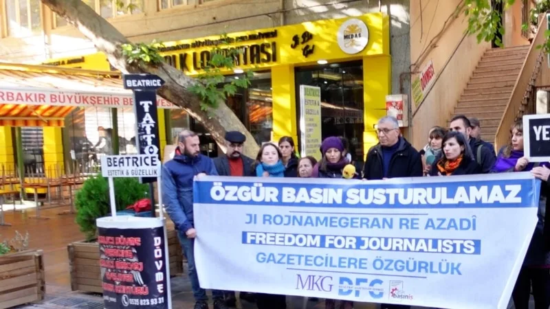 Yedisi gazeteci 231 kişinin gözaltına alındığı operasyonlara Diyarbakır’dan tepki