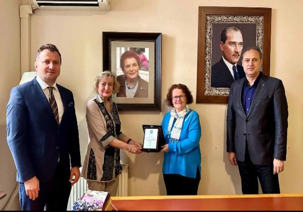 Cumhuriyet Kadını Dr. Canan And’dan Eğitime Örnek Yatırım