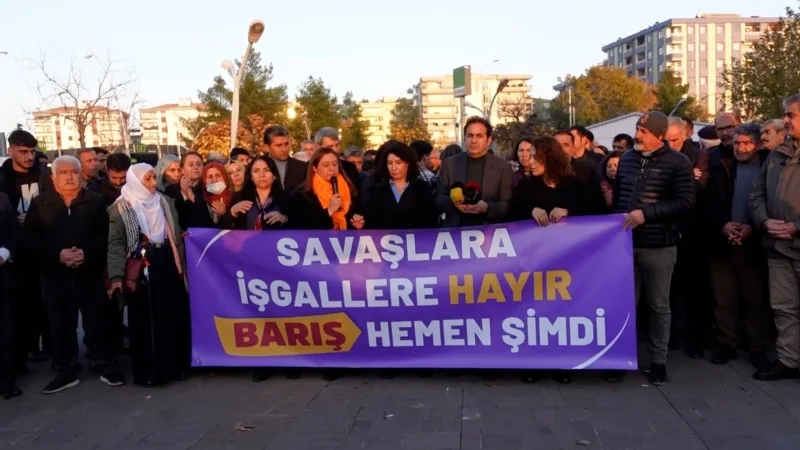 Diyarbakır’da Heyet Tahrir Şam ve Suriye Milli Ordusu’na tepki