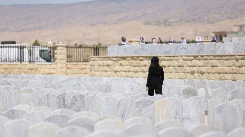 Hollanda’da bir kadına Suriye’de bir Ezidi’yi köle olarak kullandığı için 10 yıl hapis cezası verildi