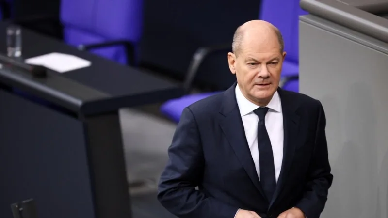 Almanya Başbakanı Olaf Scholz güven oylamasını kaybetti