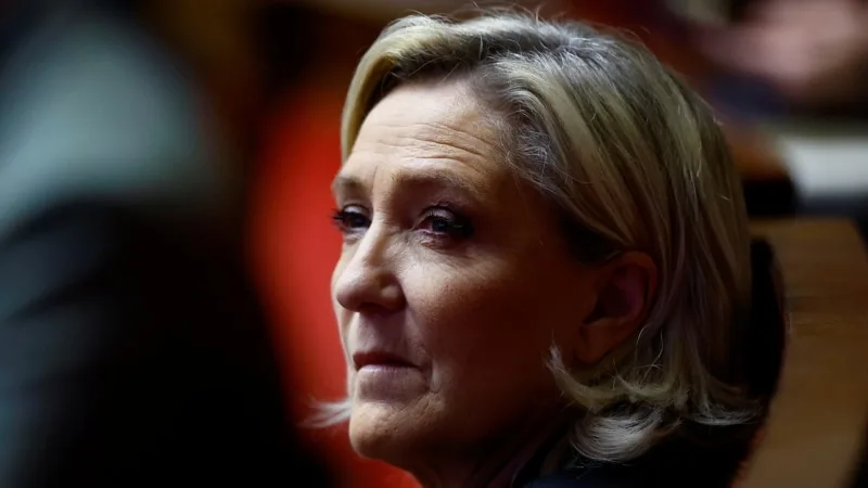 “Macron bitti, erken seçimlere hazırlanıyorum”